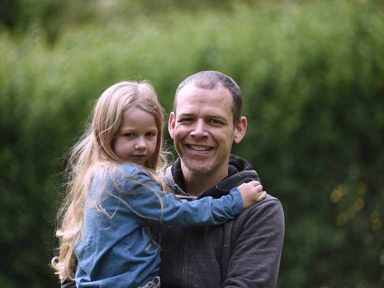 Christopher Gray mit Tochter